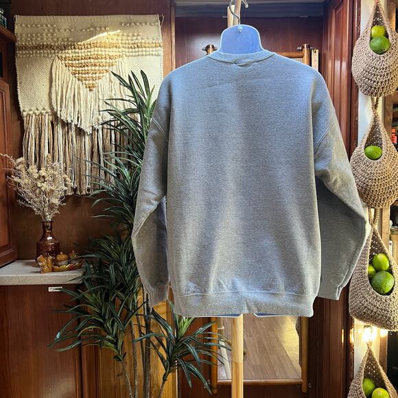 Vintage Vancouver Giants Hockey Sweatshirt L | WHL Novelty Xmas Santa Crewneck - Picture 2 of 7